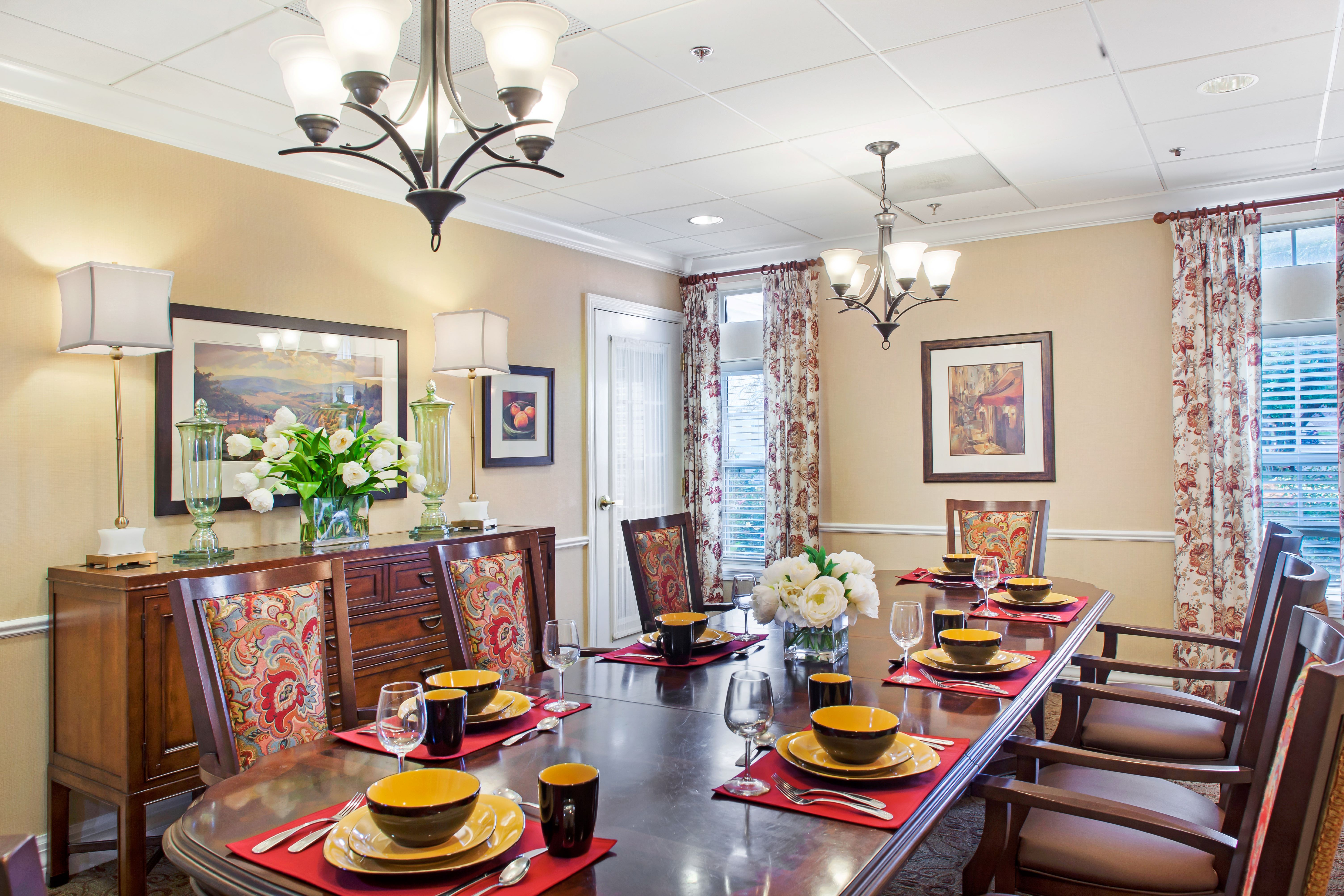 62056_Brighton_Gardens_of_Buckhead_PVT_dining_room