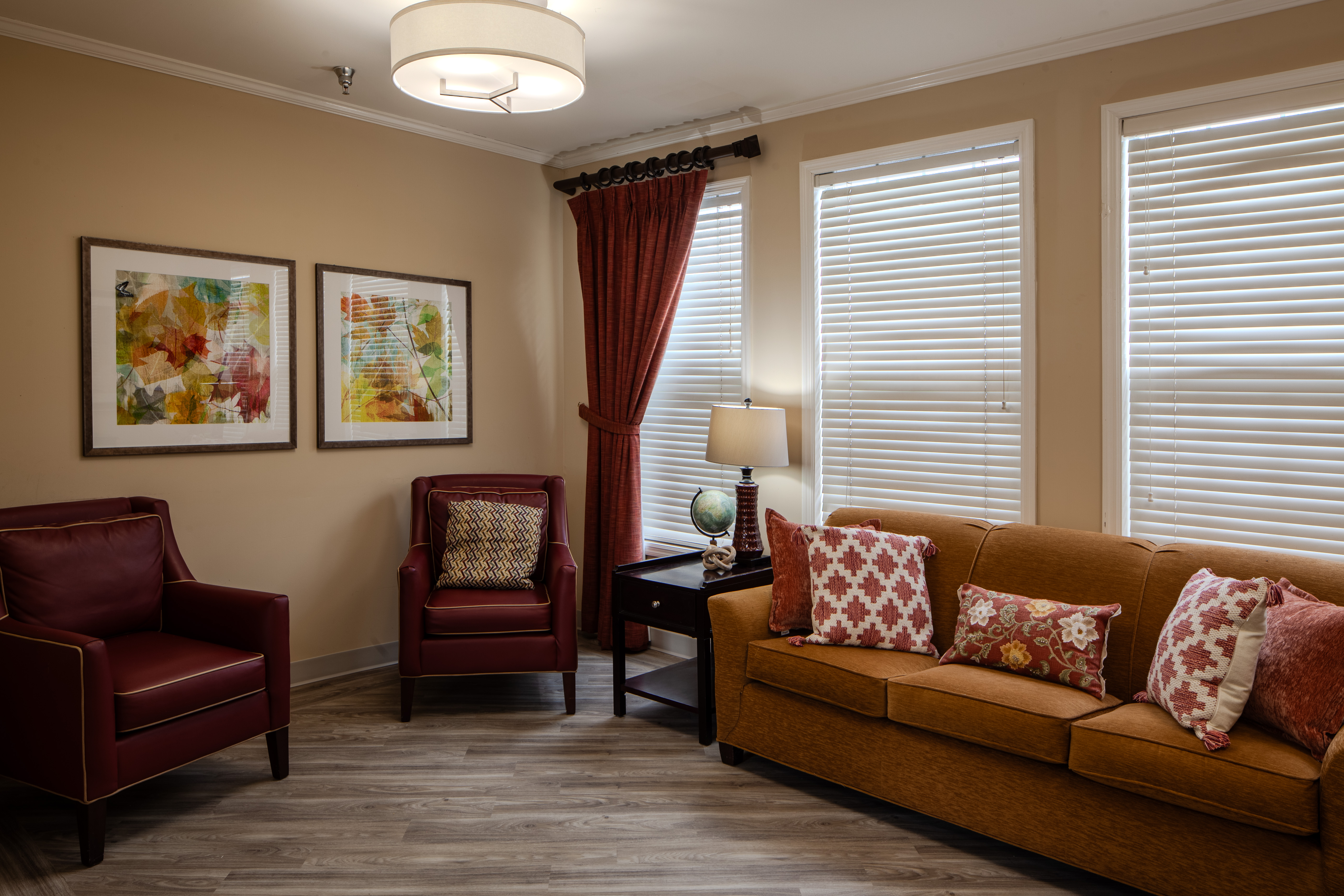 Oaks Peake Sitting Room 1_2024